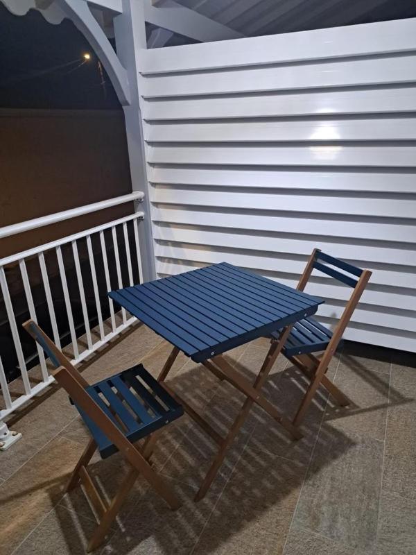 Bekeke Appartement Capesterre Kamer foto