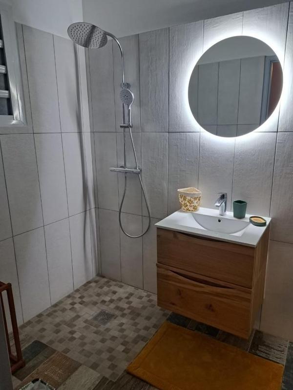 Bekeke Appartement Capesterre Kamer foto